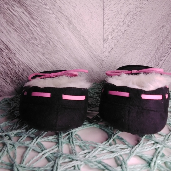 Laura Ashley Toddler Black/Pink Moccasin Slippers Sz;Small (11-12) Girl - Picture 4 of 7